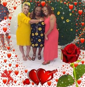 Meet your Posher, Cassandra